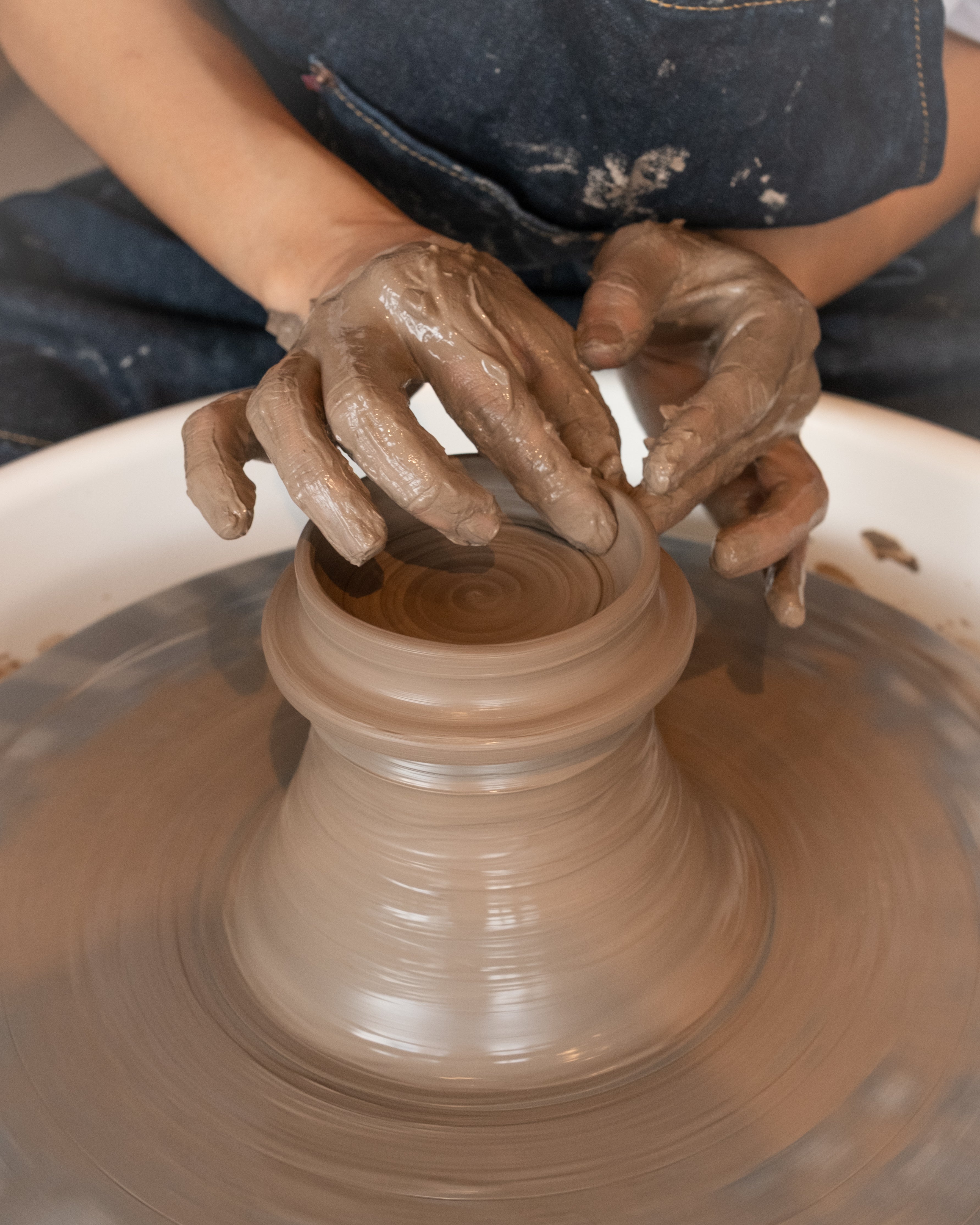 7-Week Wheelthrowing Course (Throwing on a Hump)